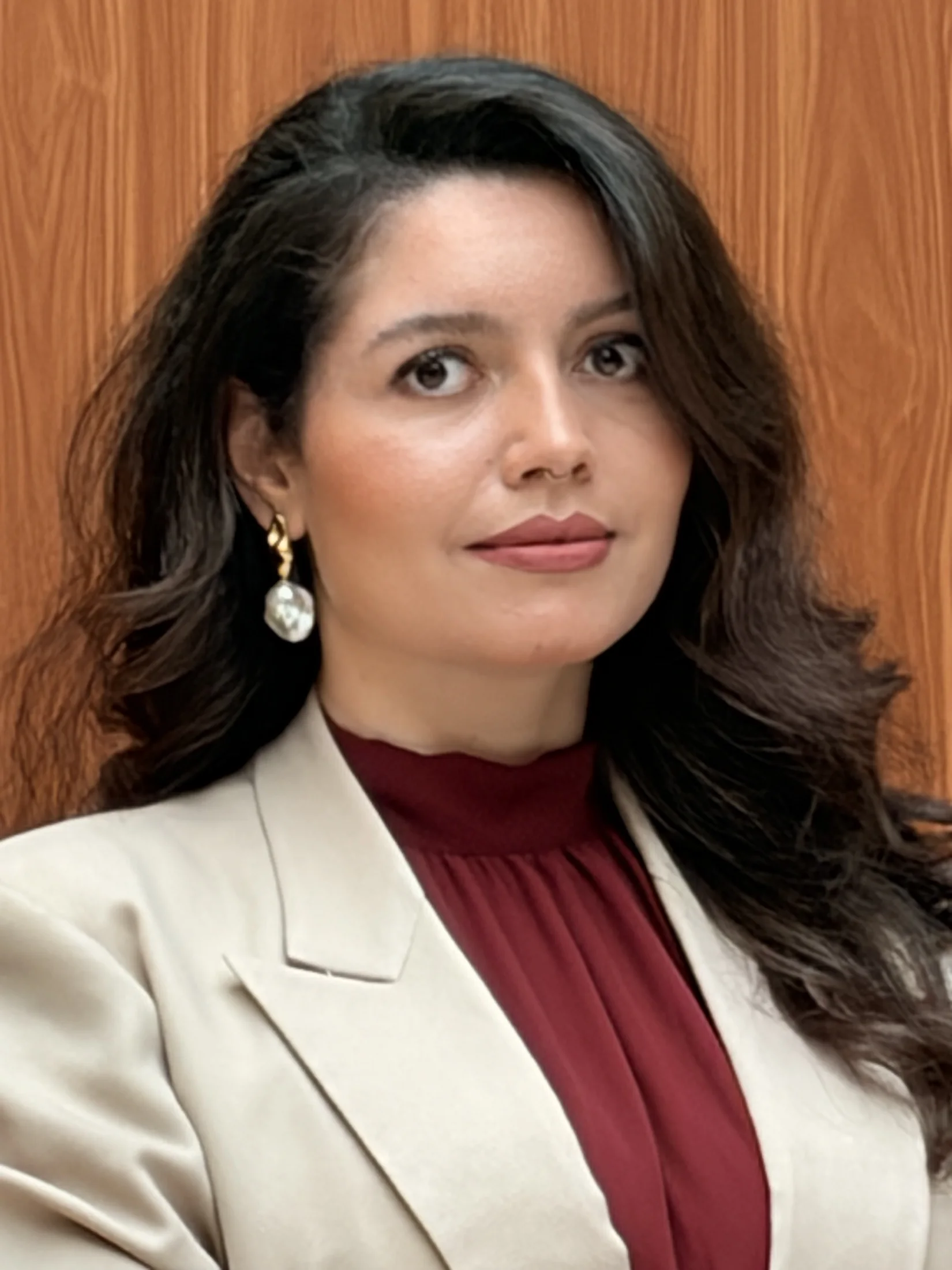 Karen Freitas em registro profissional